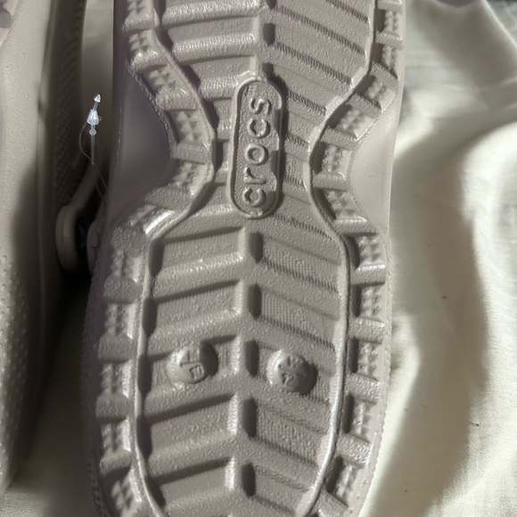 Brand new fur lined crocs! - Picture 4 of 7